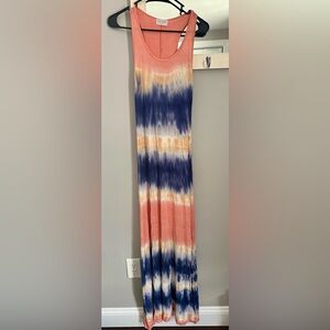 1.4.3. Story by Line Up Blue Orange and White Maxi